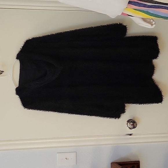 Black Shaggy Eyelash Hoodie Open Front Cardigan Sweater - Picture 5 of 6